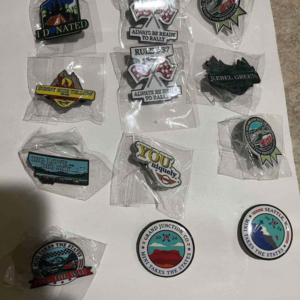 MTTS mini takes the states memorabilia. I have all the buttons except Yakima. - Picture 4 of 6